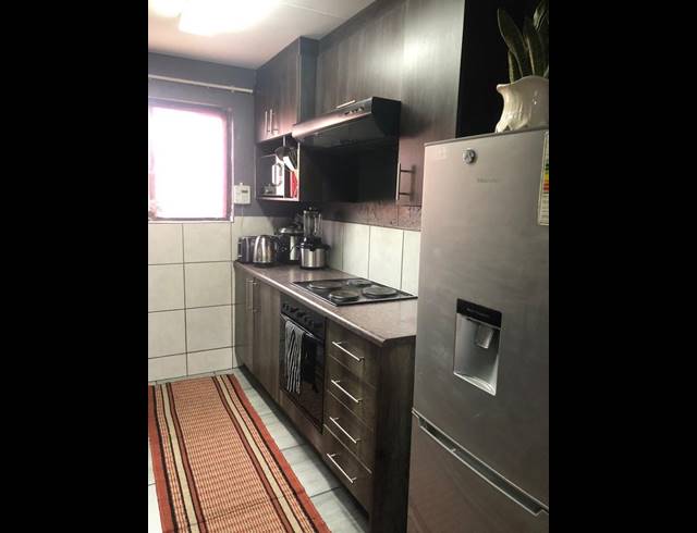 1 BEDROOM APARTMENT FOR SALE IN KLIPPOORTJE
